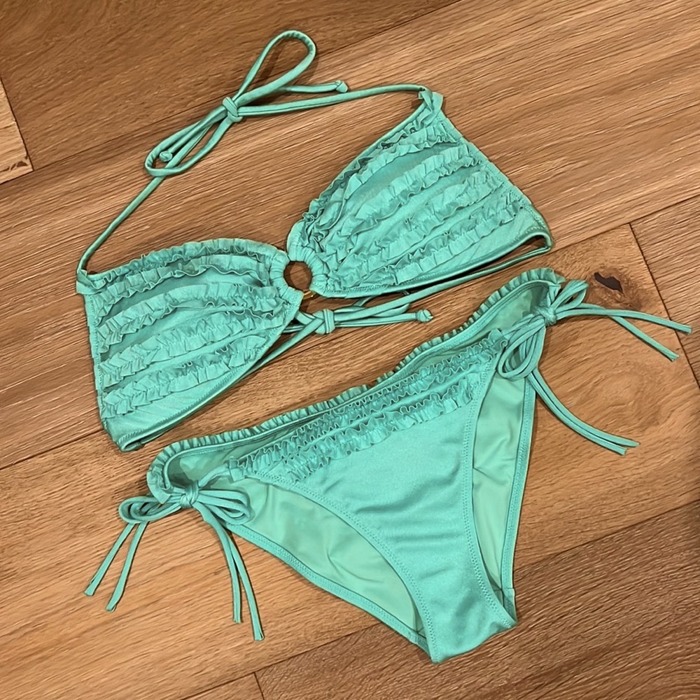 Victoria’s Secret Seafoam bikini set Small